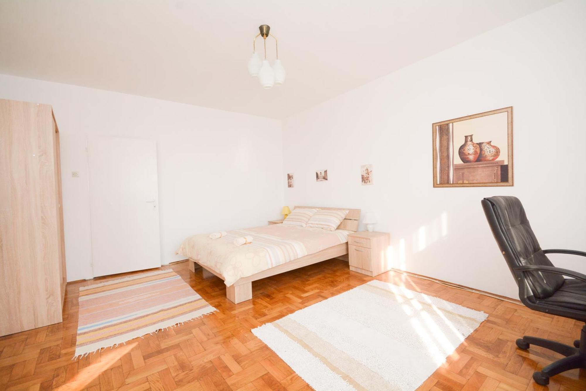 Apartments City Hall Belgrad Rum bild